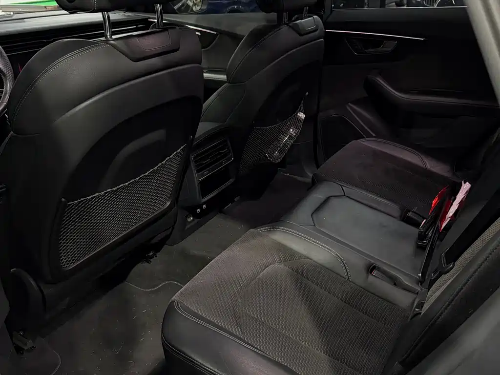 Audi Q8 2020
