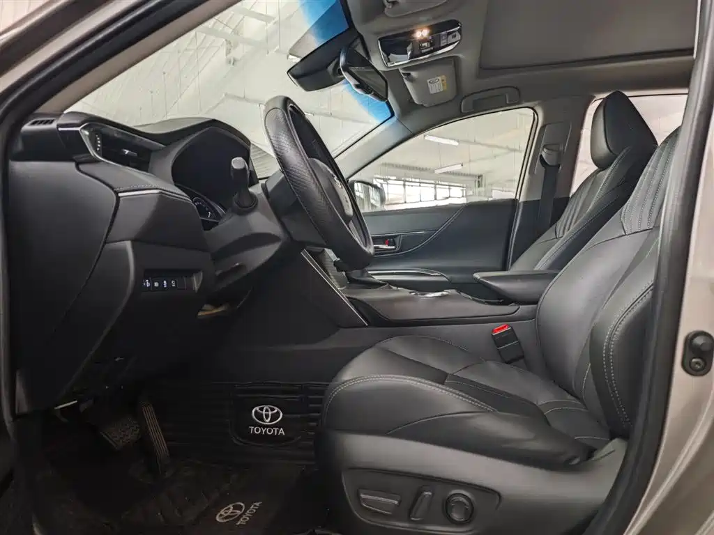 Toyota Harrier 2022 — фото 15
