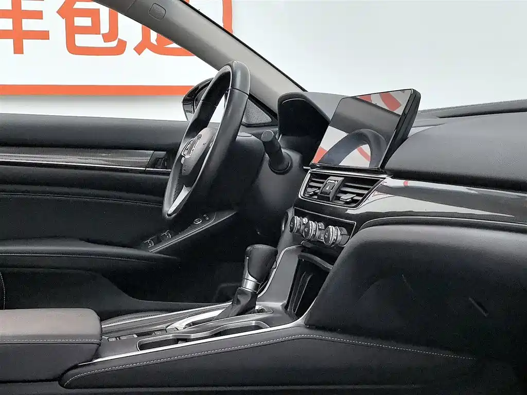 Honda Accord 2023 — фото 22