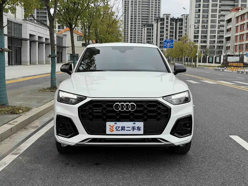 Audi Q5L 2024 — фото 2