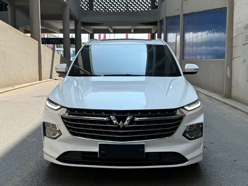 Wuling Victory 2022 — фото 2