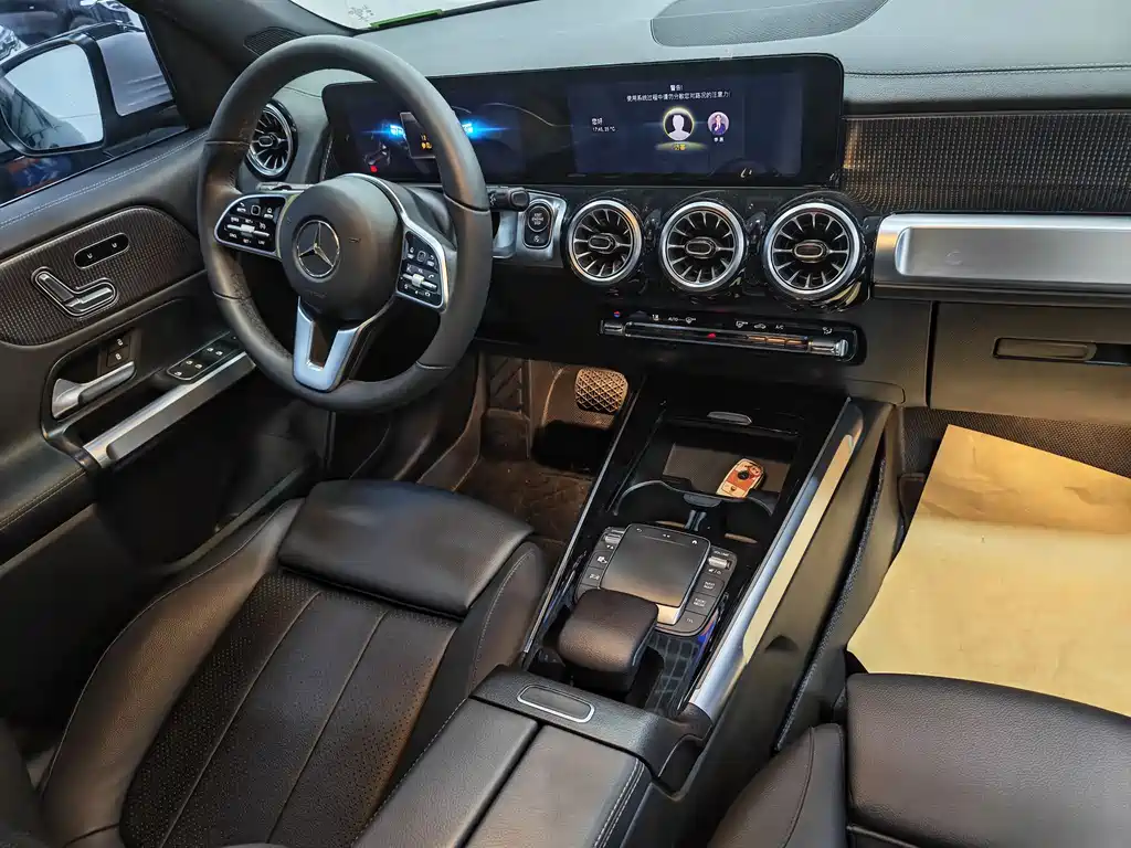 Mercedes-Benz GLB 2022 — фото 10
