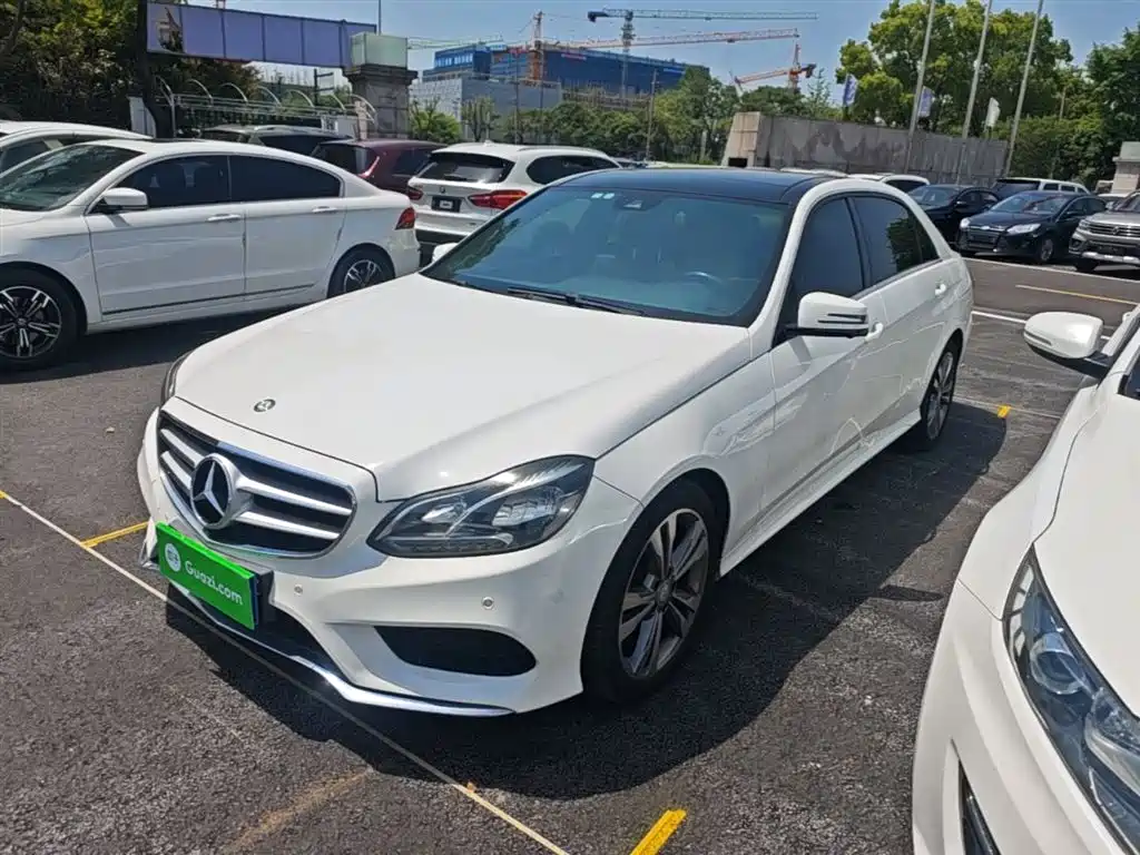 Mercedes-Benz E-Class 2015 — фото 1