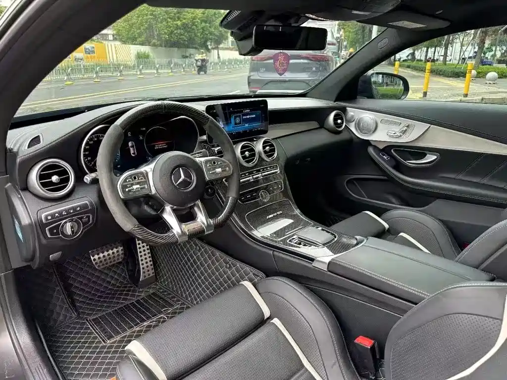 Mercedes-Benz C-Class AMG 2021 — фото 2