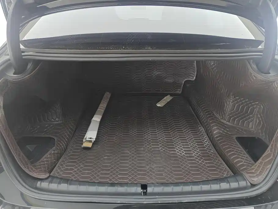 BMW 5 Series 2023