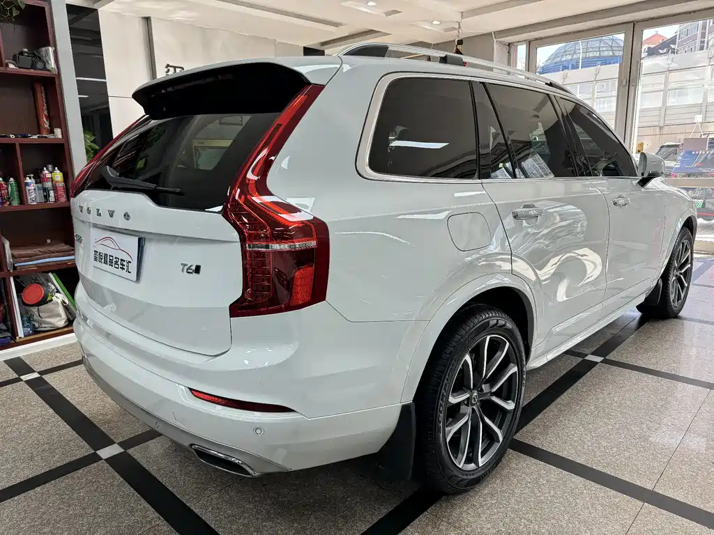 Volvo XC90 2016 — фото 6