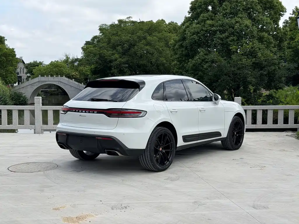 Porsche Macan 2022 — фото 4