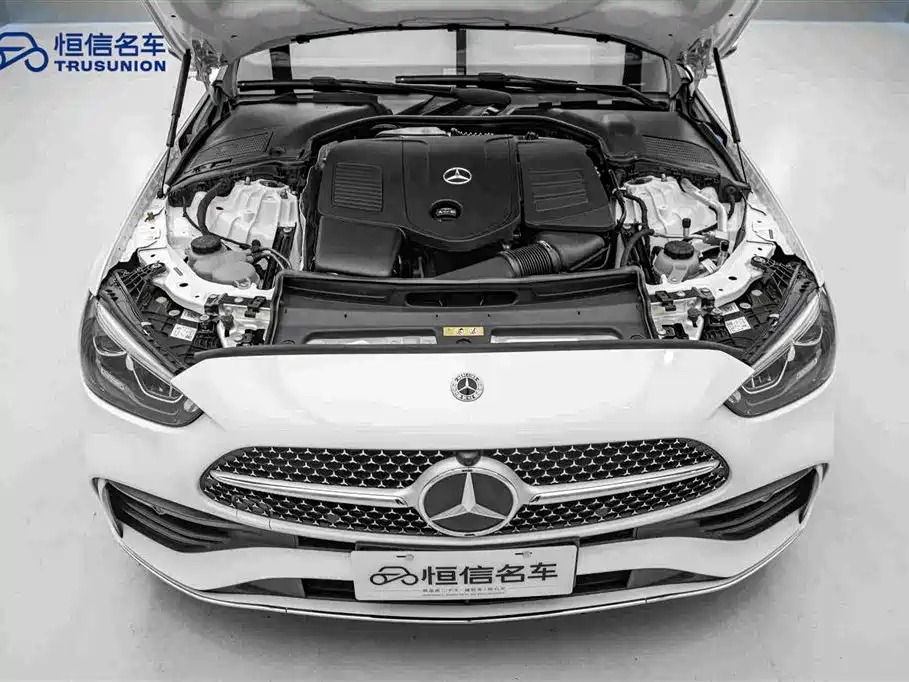 Mercedes-Benz C-Class 2023 — фото 21