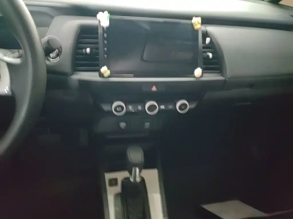 Honda Fit 2023 — фото 13