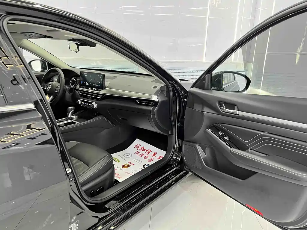 Nissan Teana 2023 — фото 19