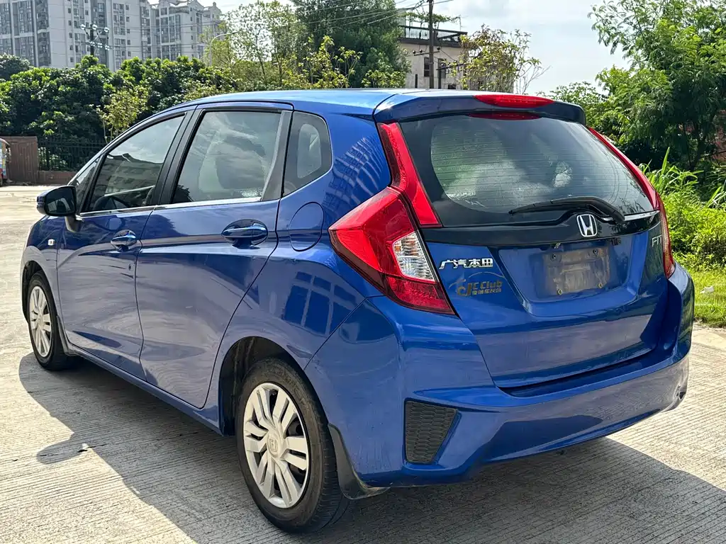 Honda Fit 2015 — фото 9