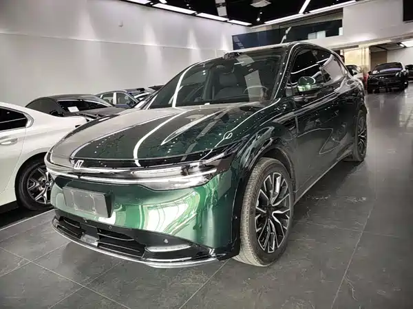 Zeekr 7X 2024