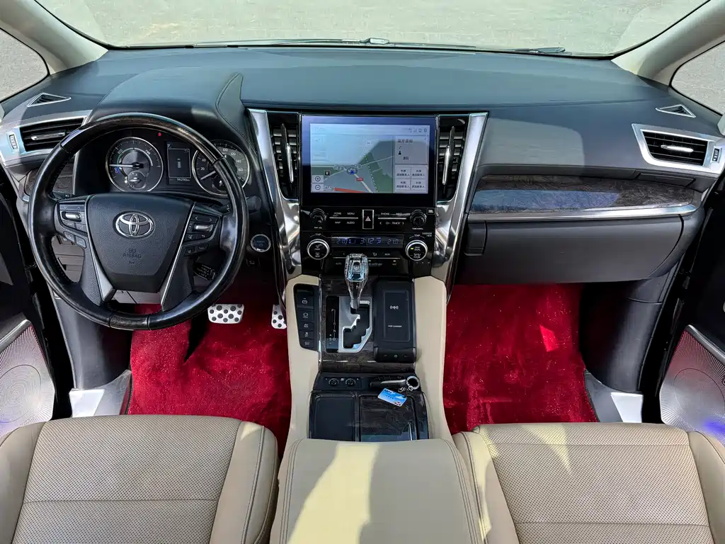 Toyota Vellfire 2020 — фото 8