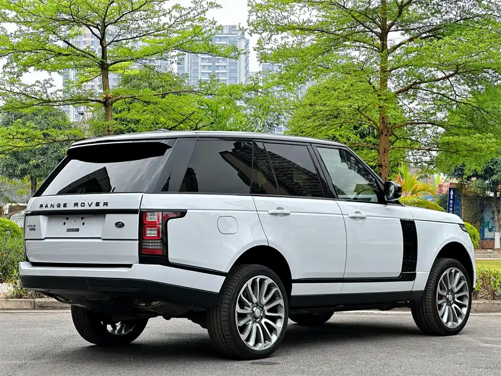 Land Rover Range Rover 2015 — фото 8