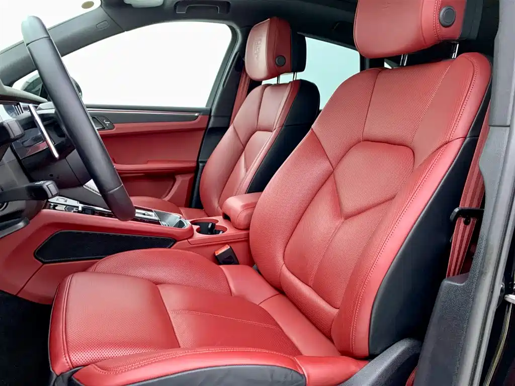 Porsche Macan 2024 — фото 11