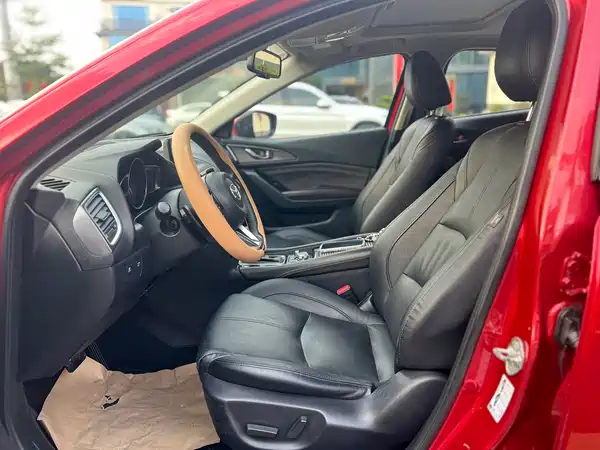 Mazda 3 Axela 2017