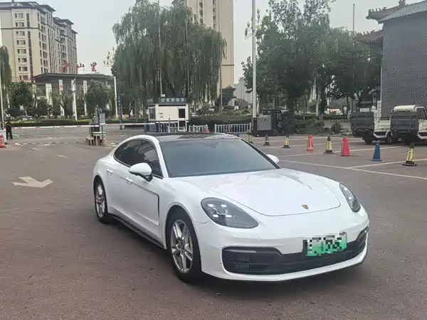 Porsche Panamera New Energy 2022