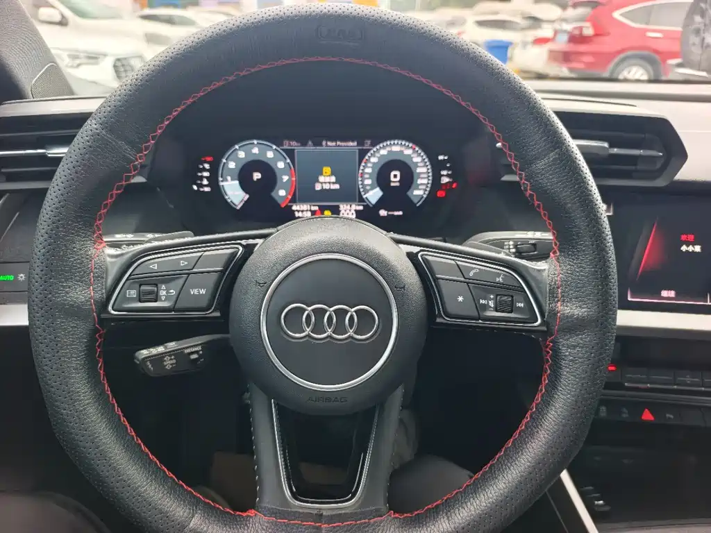Audi A3 2022 — фото 11