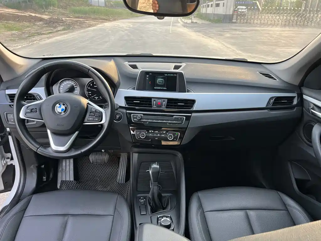 BMW X1 2019 — фото 13