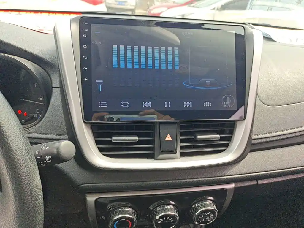 Toyota Vios FS 2018 — фото 13