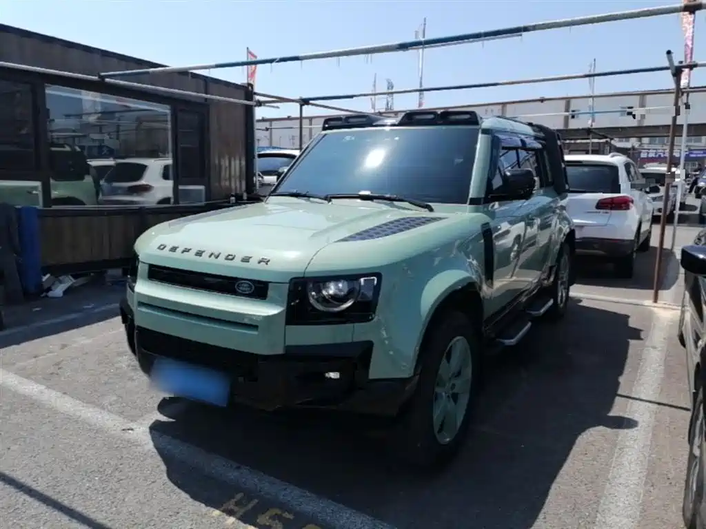 Land Rover Defender 2023 — фото 2