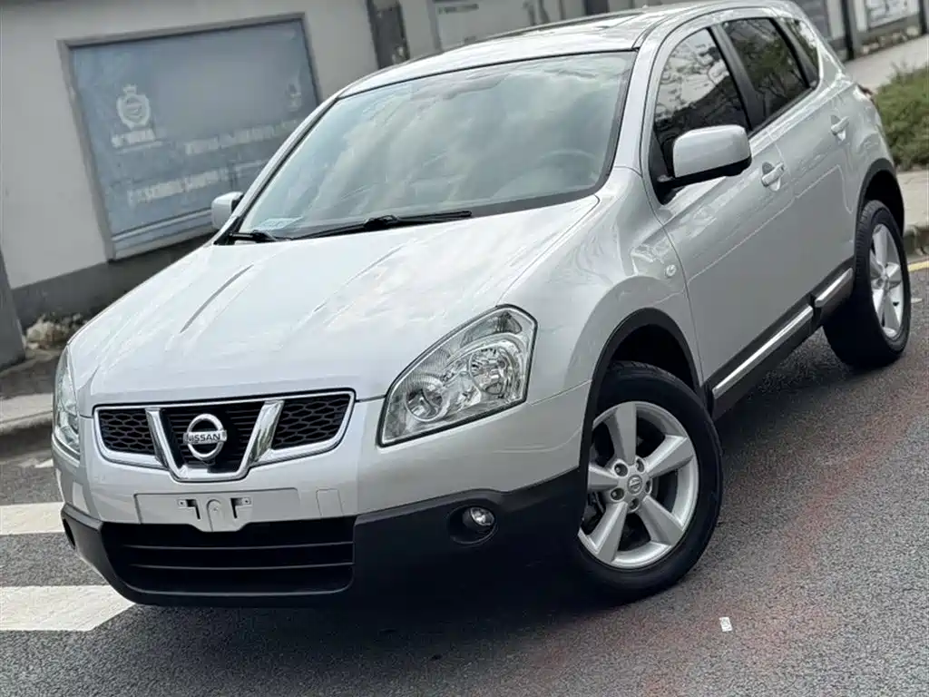 Nissan Qashqai 2015 — фото 2