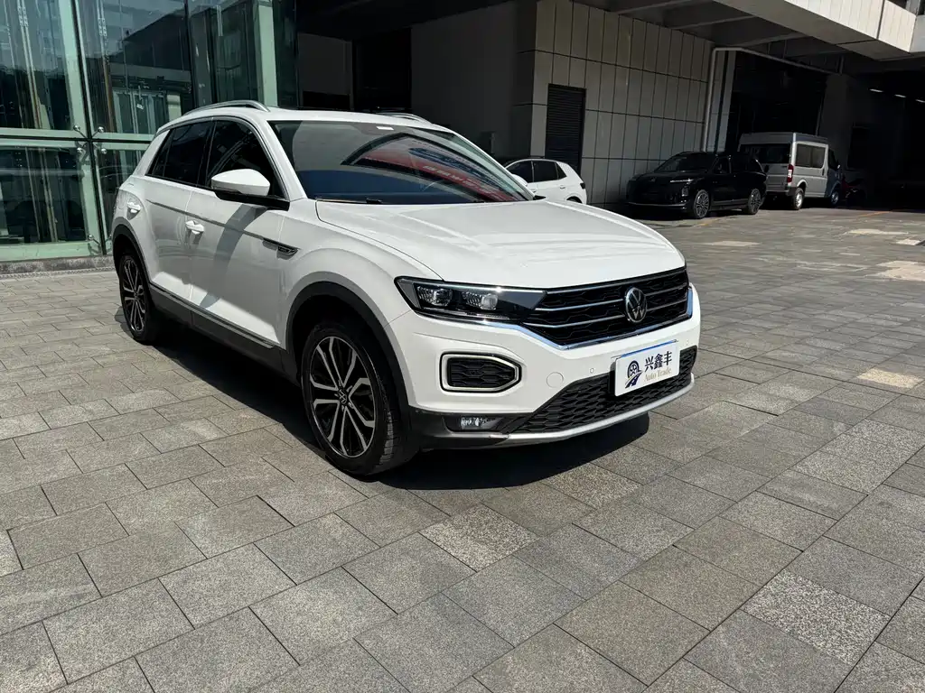 Volkswagen T-Roc 2022 — фото 3