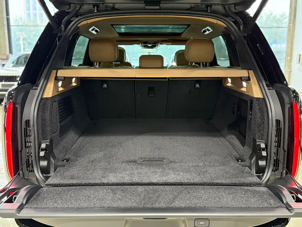 Land Rover Range Rover 2025 — фото 13