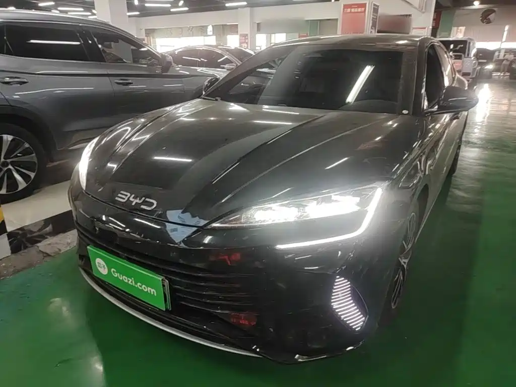 BYD Seal 2024 — фото 1