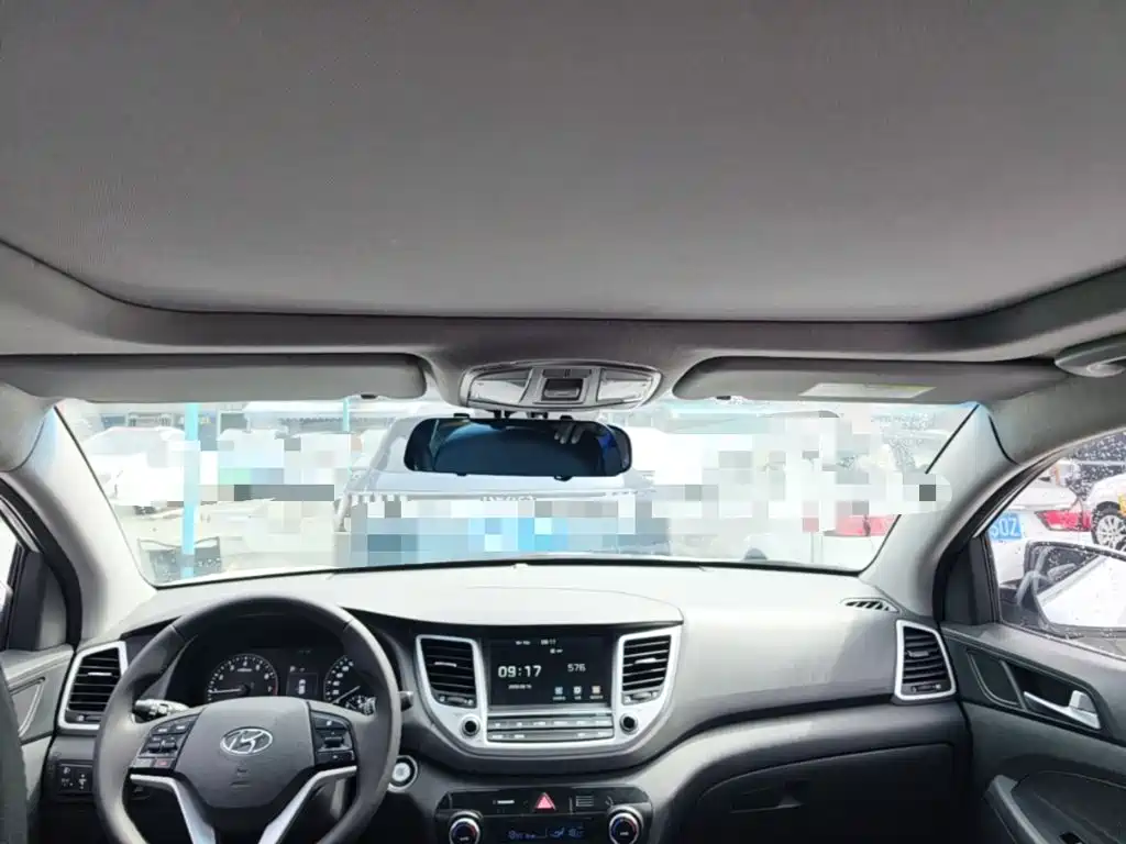 Hyundai Tucson 2018 — фото 18
