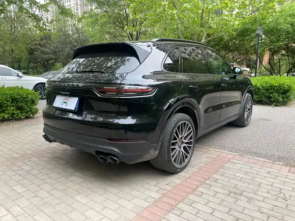 Porsche Cayenne 2020