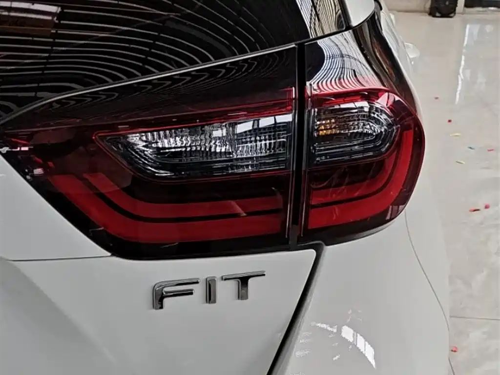 Honda Fit 2022 — фото 6