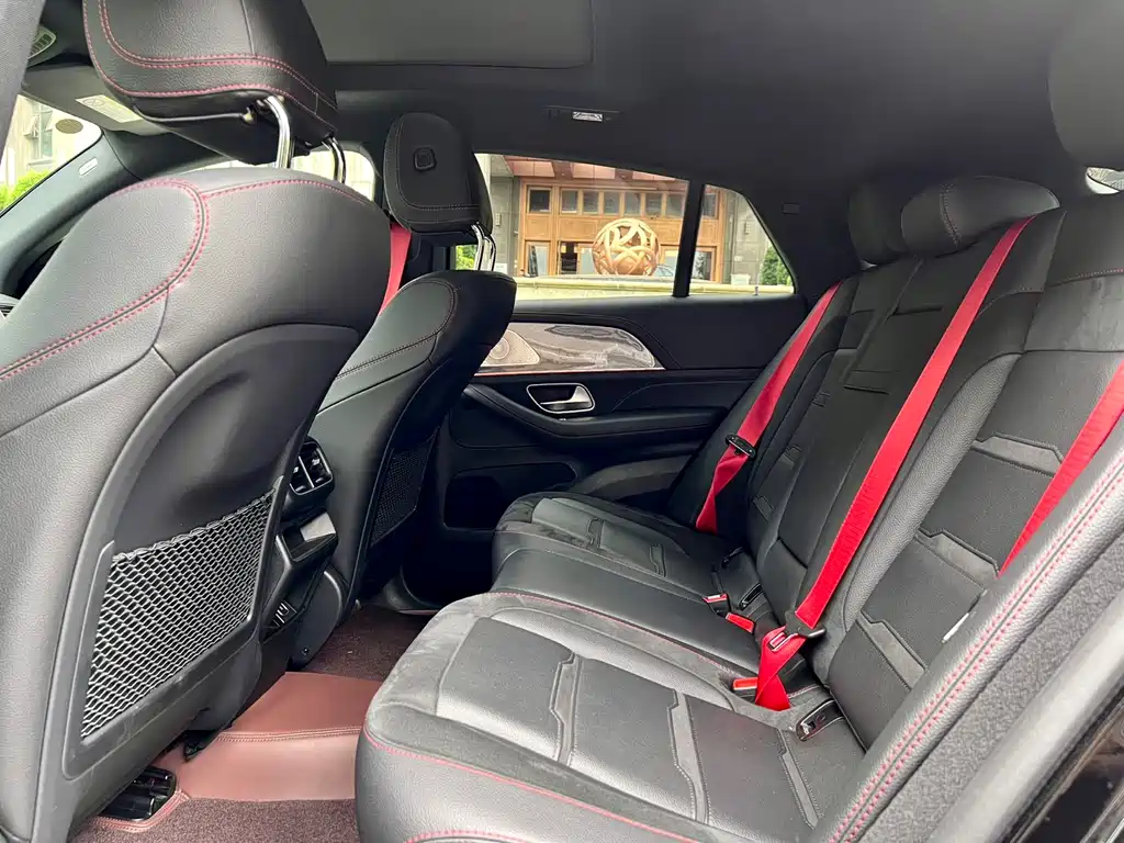 Mercedes-Benz GLE Coupe AMG 2023 — фото 10