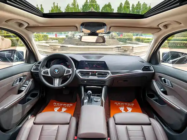 BMW 3 Series 2021