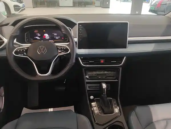 Volkswagen Tharu 2023