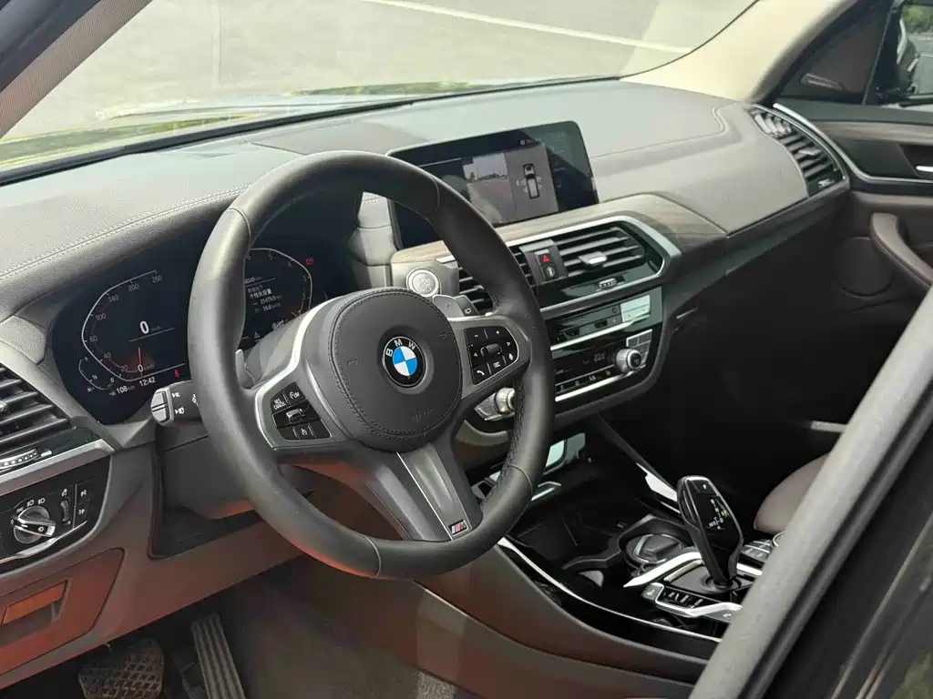 BMW X3 2021 — фото 9