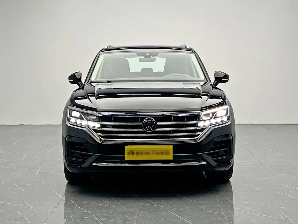 Volkswagen Touareg 2022 — фото 2