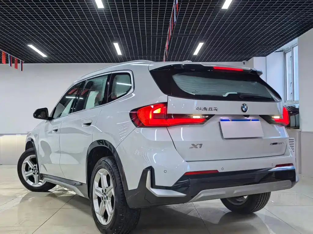 BMW X1 2023 — фото 6