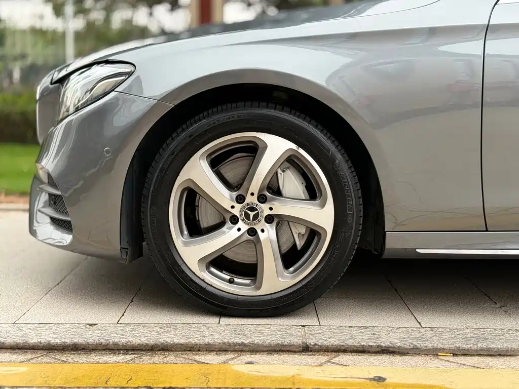 Mercedes-Benz E-Class 2018 — фото 8