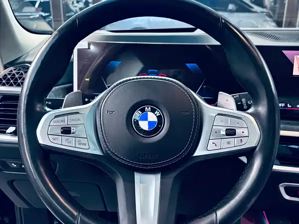 BMW X5 2023