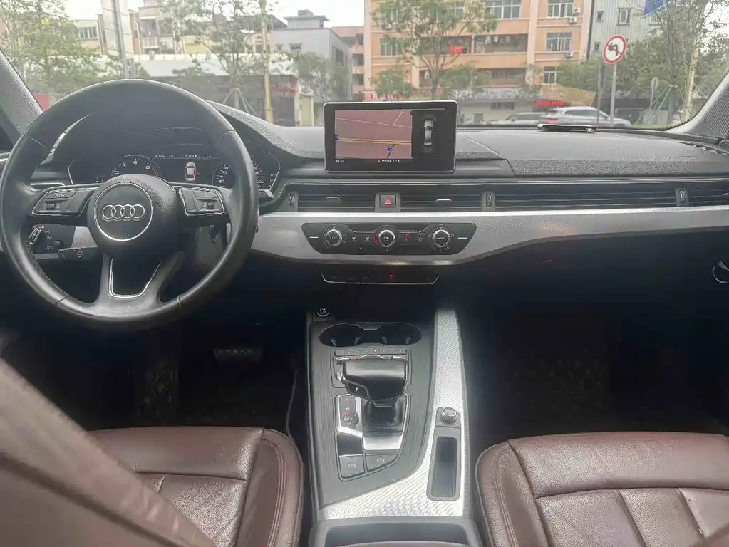 Audi A4L 2019 — фото 10