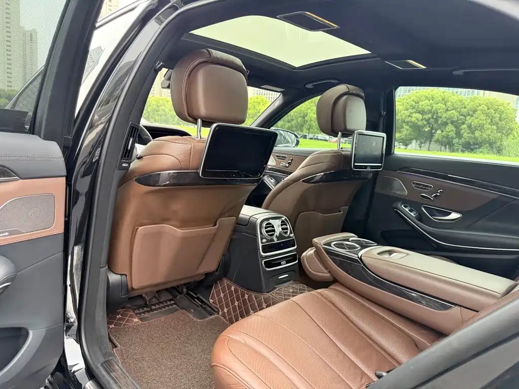 Mercedes-Benz S-Class 2017 — фото 24