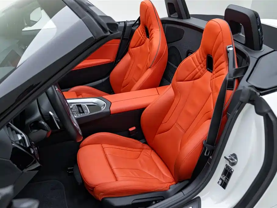 BMW Z4 2023 — фото 9
