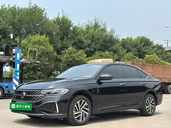 Volkswagen Lavida 2025