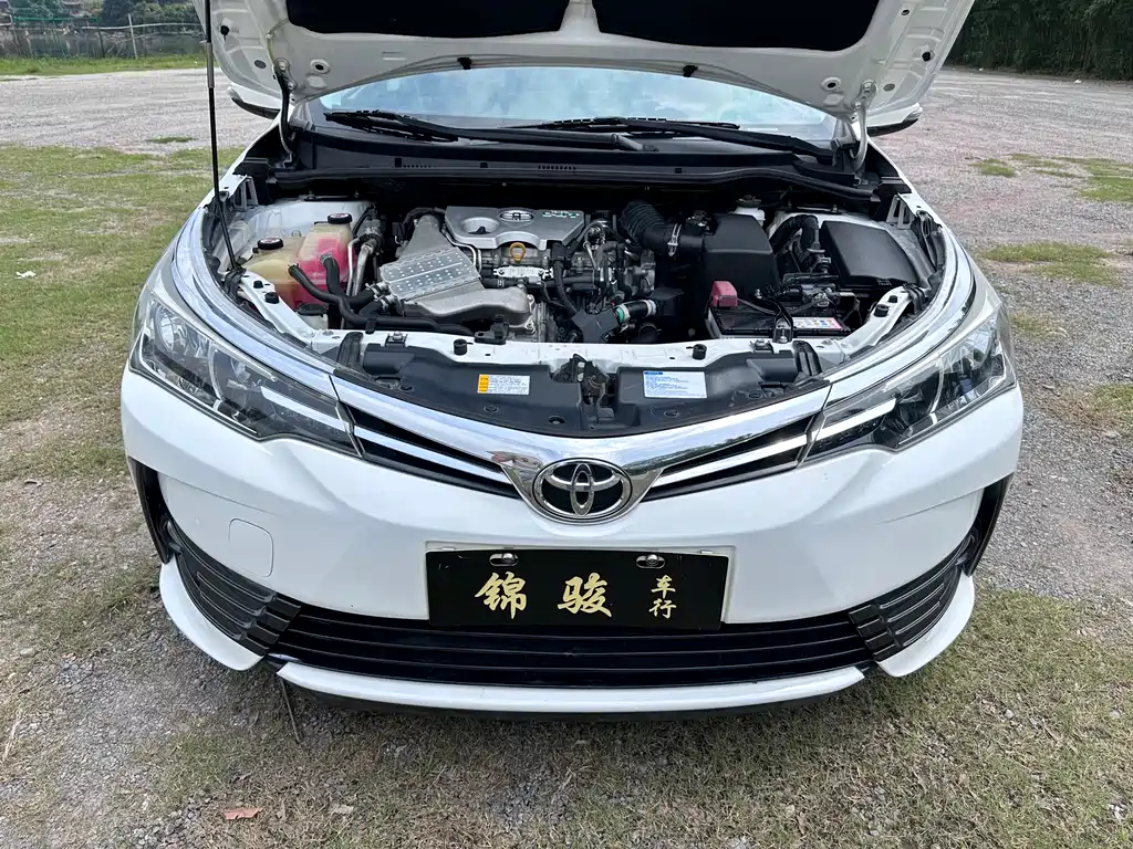 Toyota Corolla 2017 — фото 16