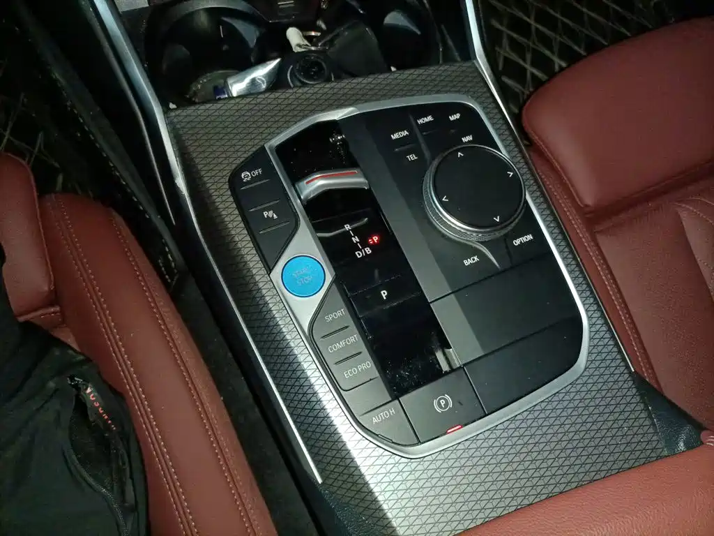 BMW i3 2023 — фото 11