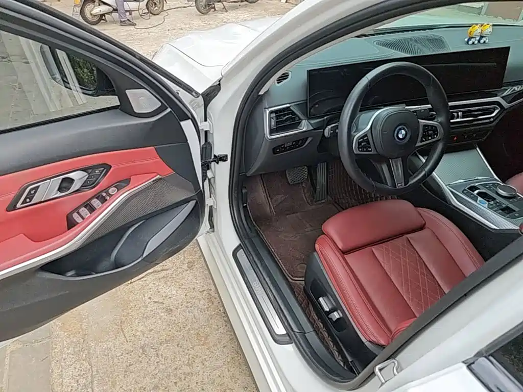 BMW i3 2023 — фото 16