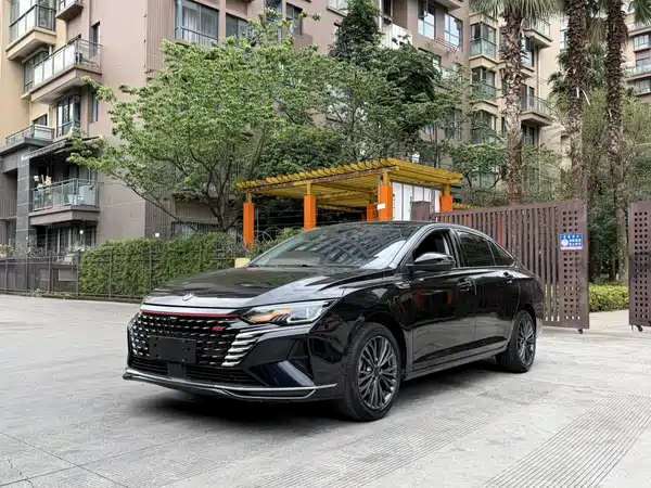 Dongfeng Yixuan MAX 2022
