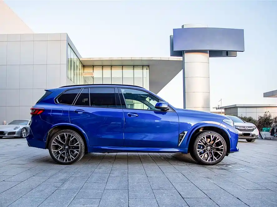 BMW X5 M 2020 — фото 3