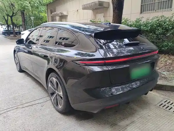 NIO ET5T 2024